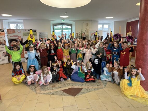 K1600_0-Fasching-Gruppenfoto-2024-PVS-Zwettl